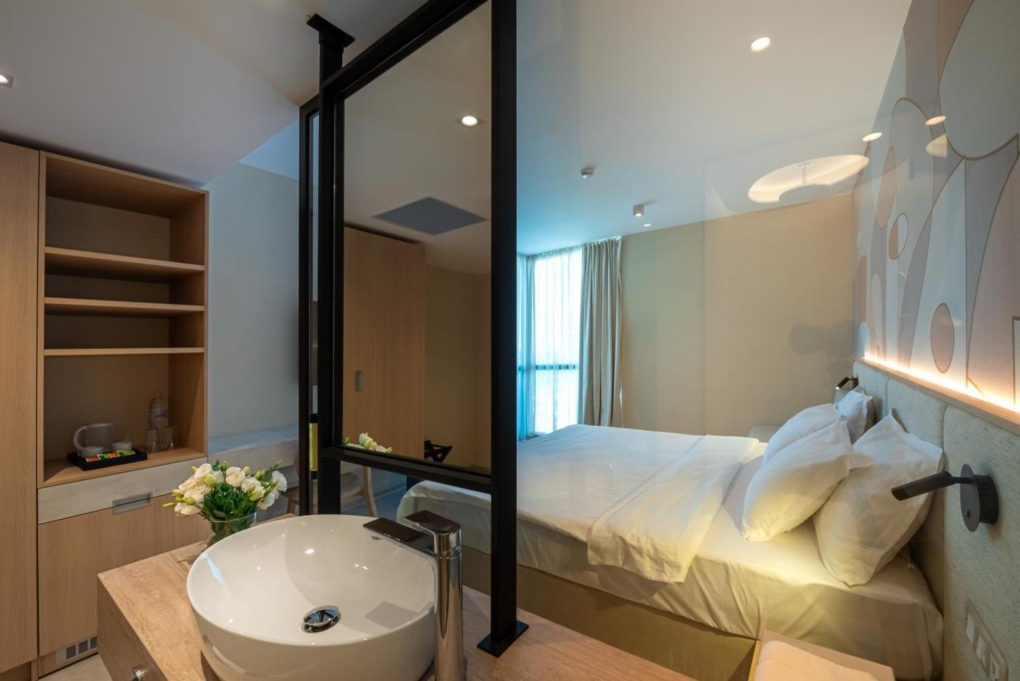 Hotel Zenith